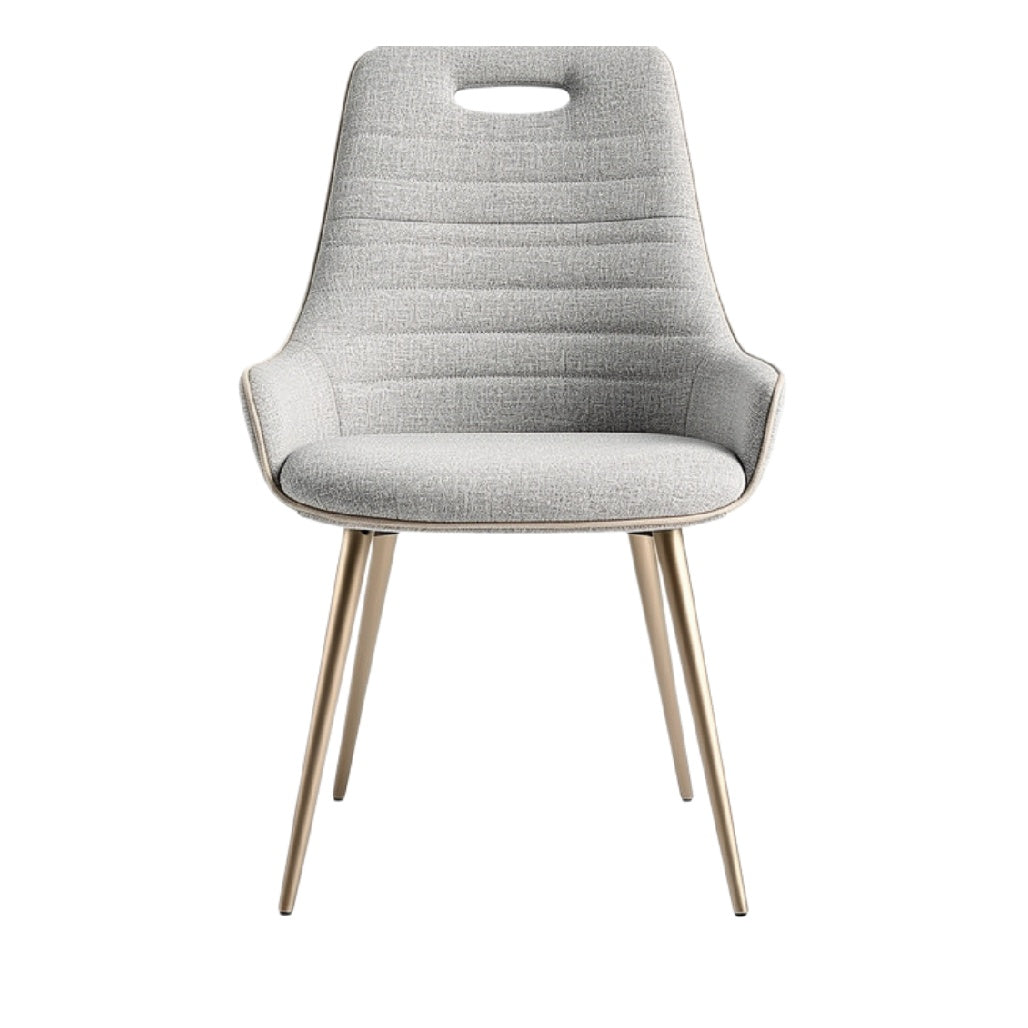 **Stylowy fotel z materiału, z eleganckimi metalowymi nogami**